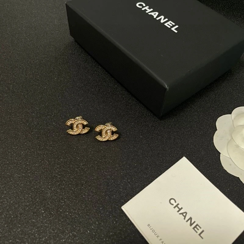Chanel Earrings Snug 224932
