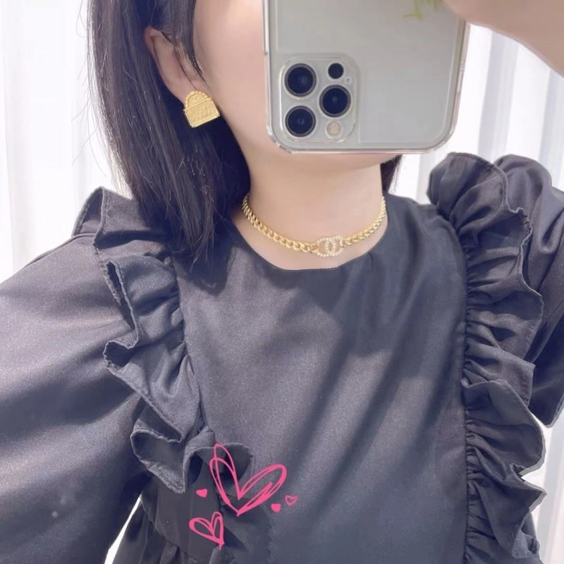 Breathable Chanel Earrings 224917