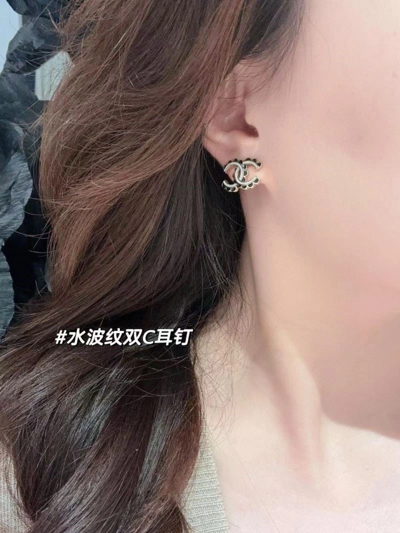 Chanel Earrings WaterResistant 224916