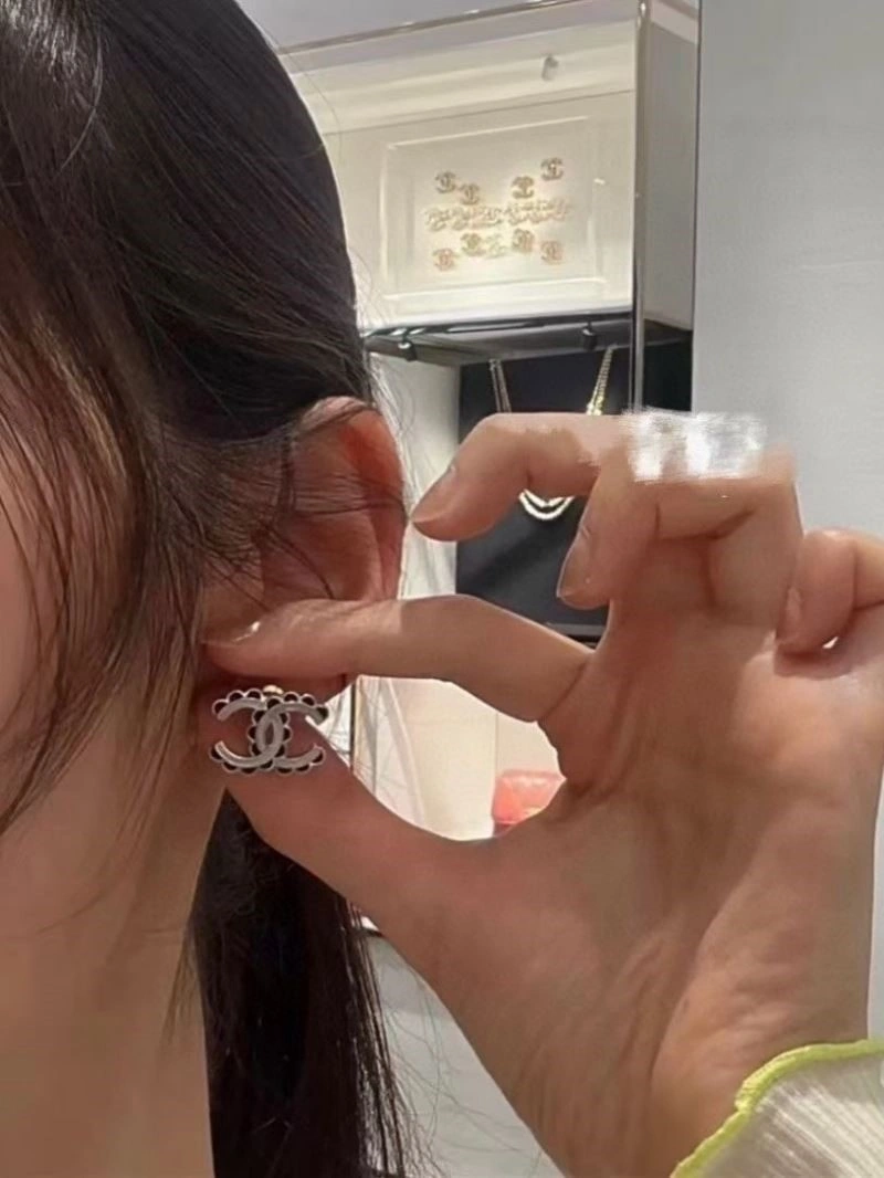 Chanel Earrings WaterResistant 224916
