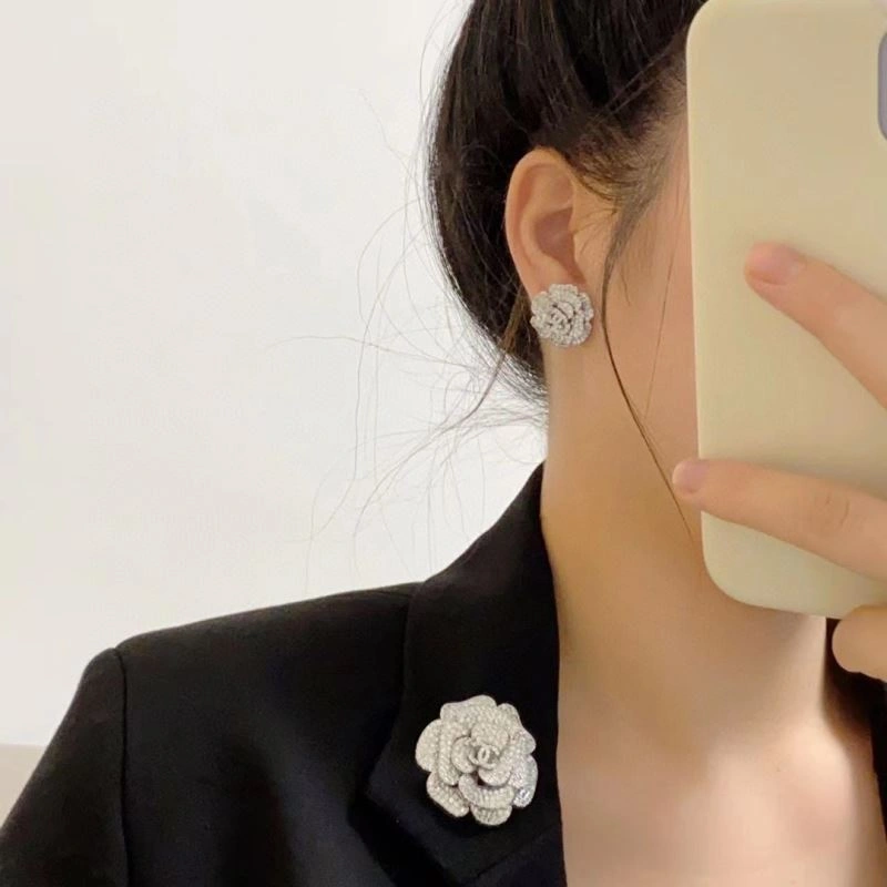 Chanel Earrings Durable 224978