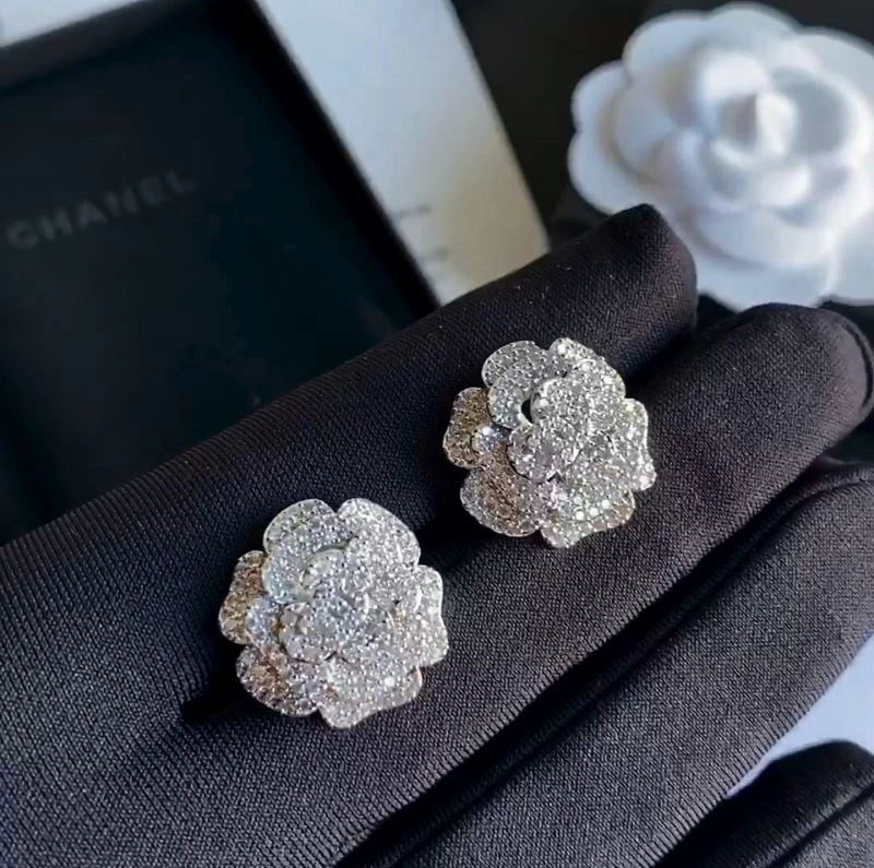 Chanel Earrings Durable 224978