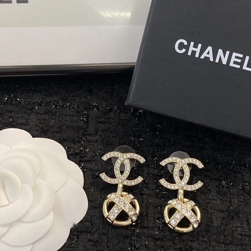 Premium Chanel Earrings 224909