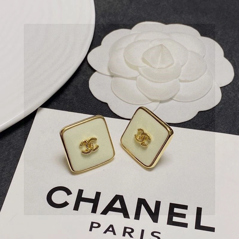 Chanel Earrings Resilient 224899
