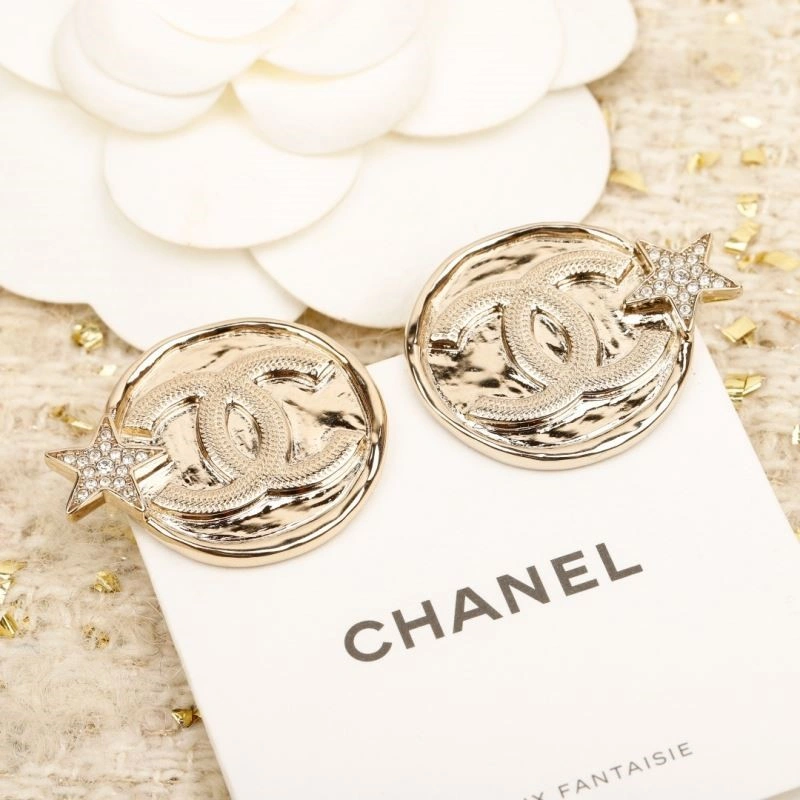 Chanel Earrings Elegant 224896