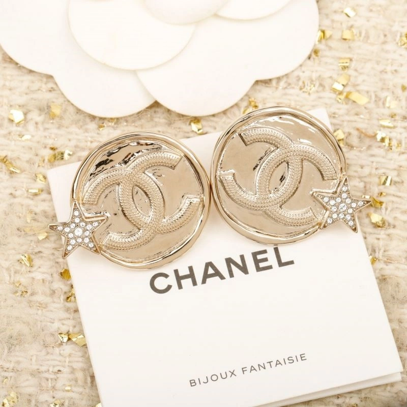 Chanel Earrings Elegant 224896