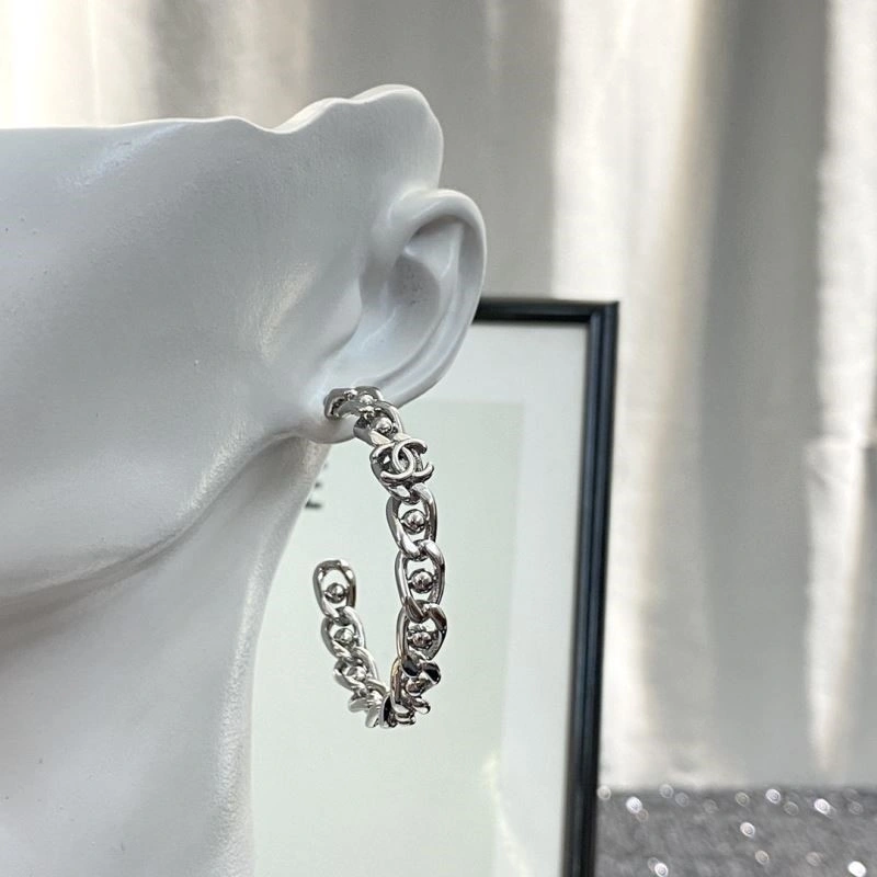 Chanel Earrings Tailored 224904