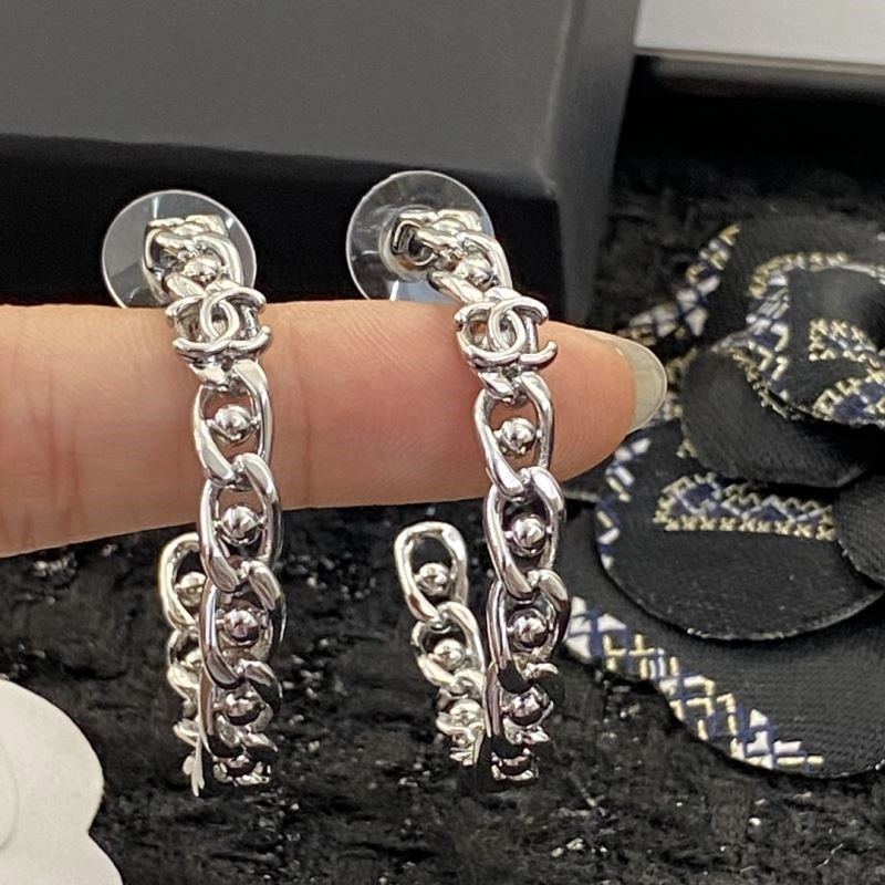 Chanel Earrings Tailored 224904