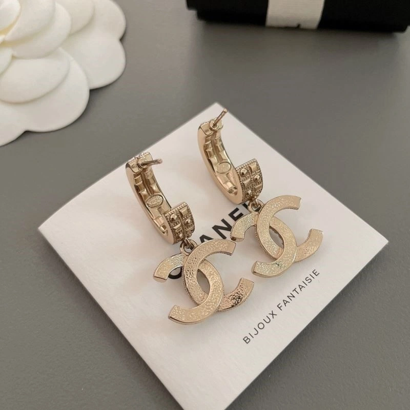 Unisex Chanel Earrings 224893