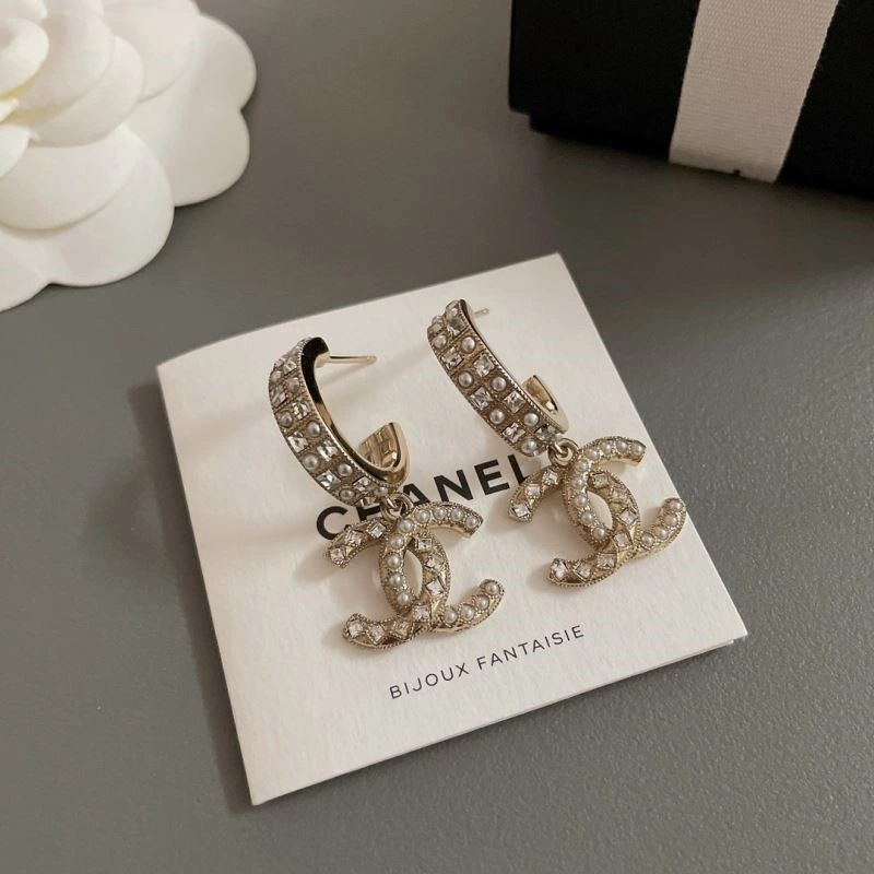 Unisex Chanel Earrings 224893