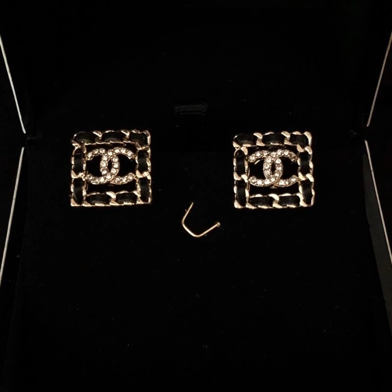 Chanel Earrings RelaxedFit 224888
