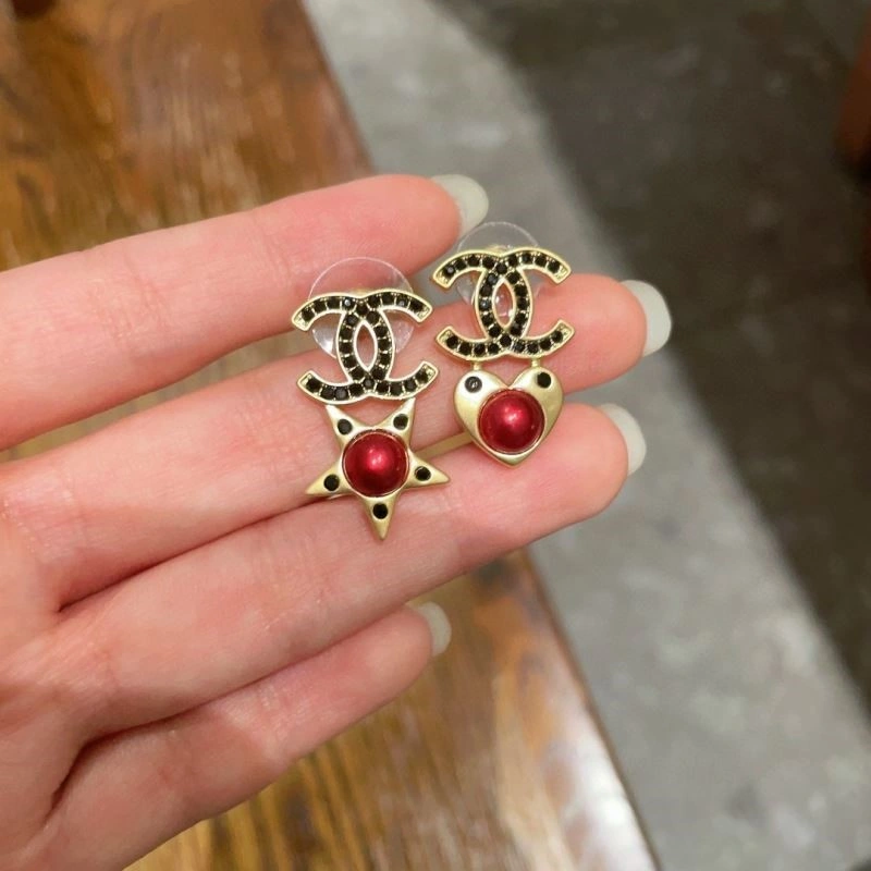 RelaxedFit Chanel Earrings 224887