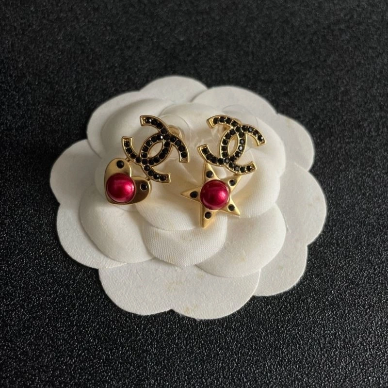 RelaxedFit Chanel Earrings 224887