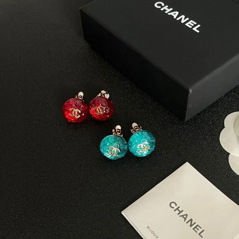 Neat Chanel Earrings 224877