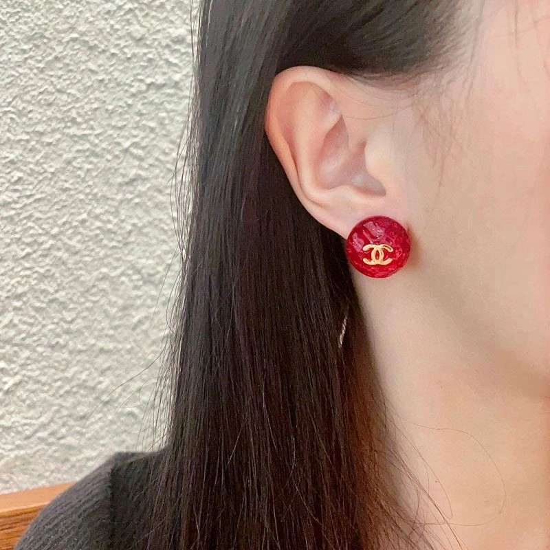 Neat Chanel Earrings 224877