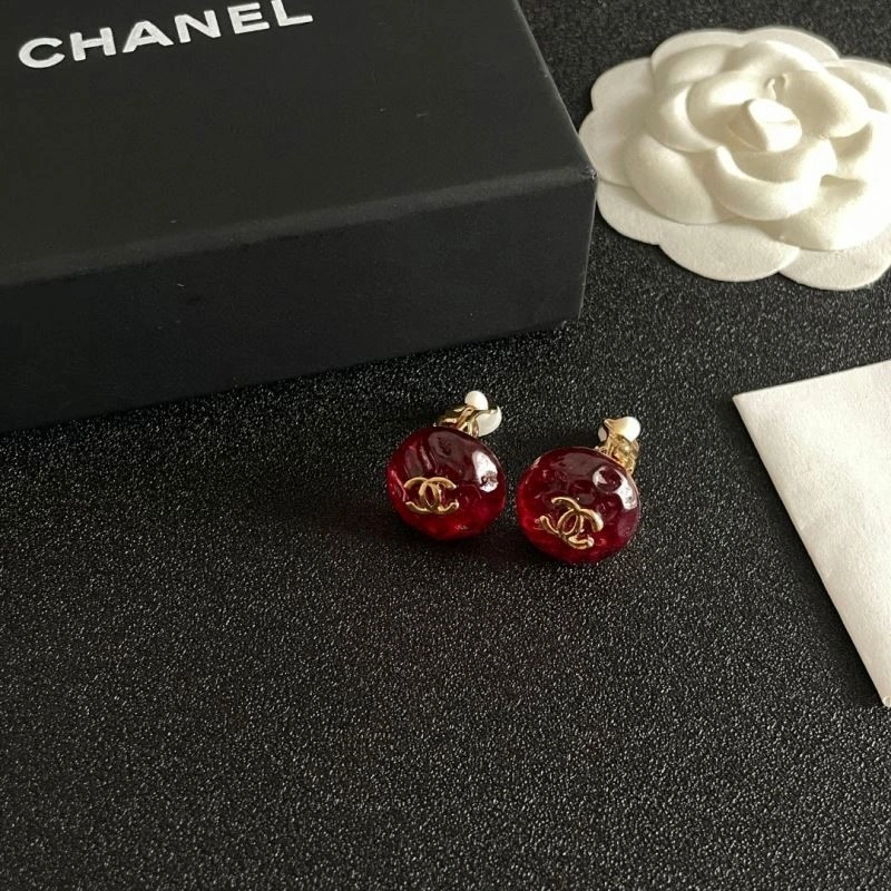 Neat Chanel Earrings 224877