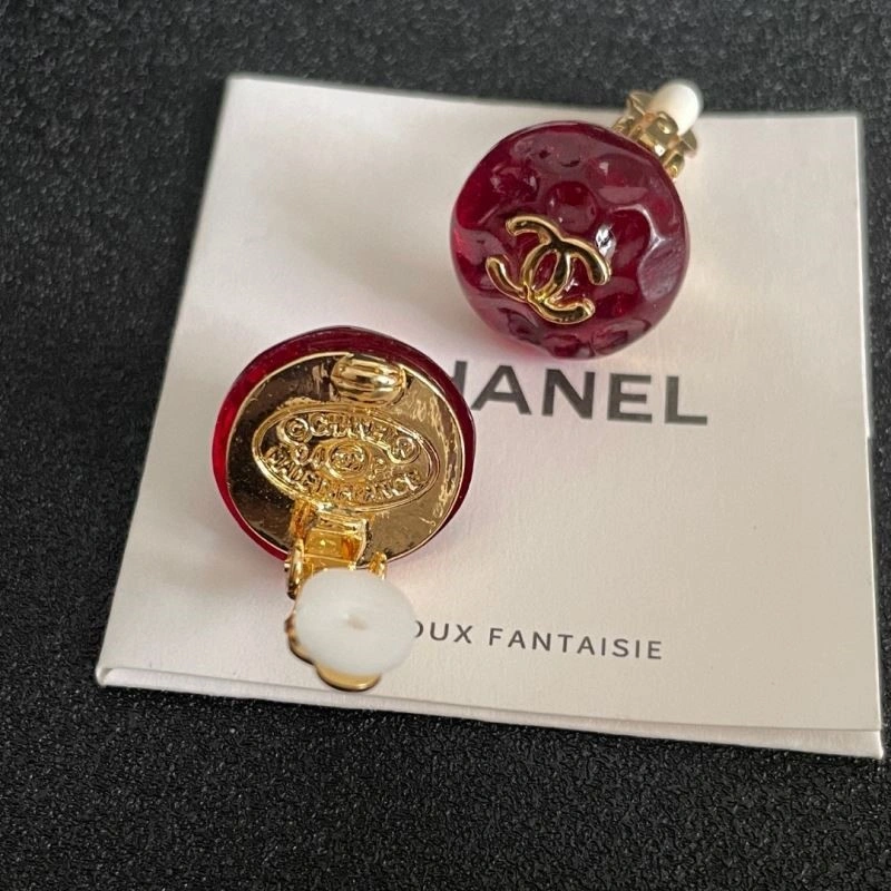 Neat Chanel Earrings 224877