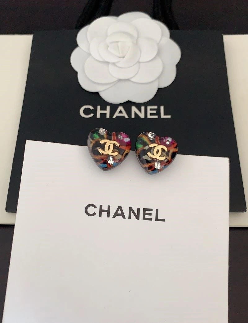 Elegant Chanel Earrings 224869