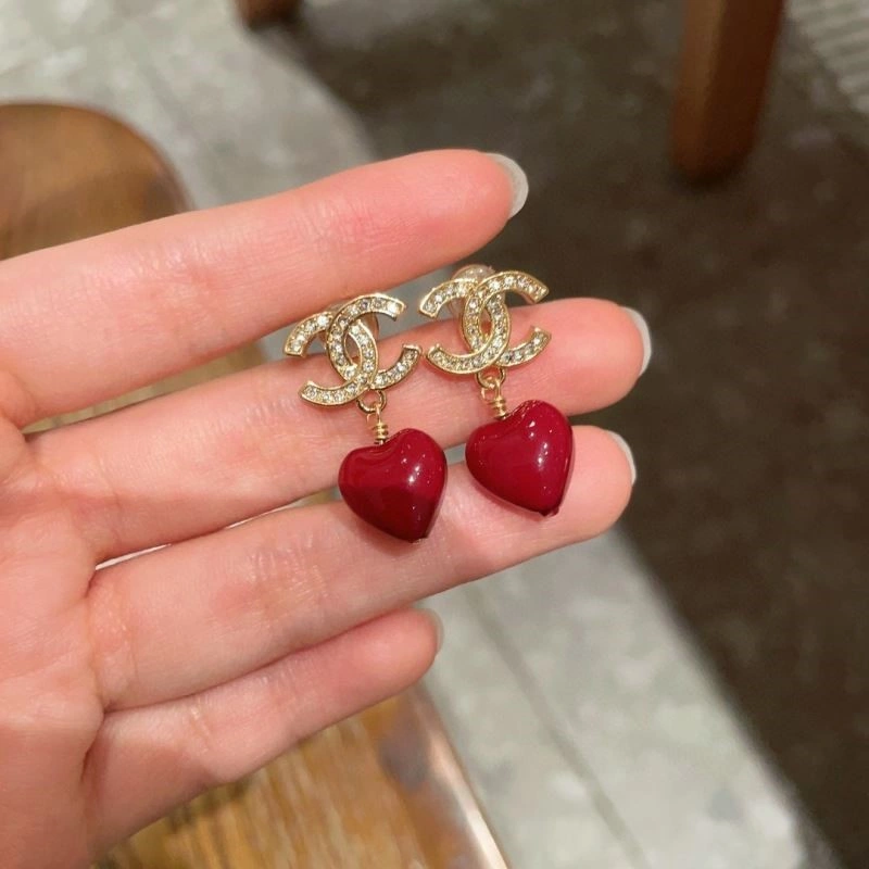 Supportive Chanel Earrings 224942