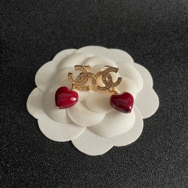 Supportive Chanel Earrings 224942