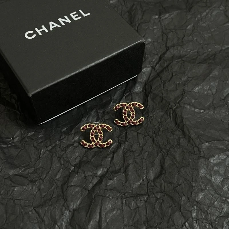 Breathable Chanel Earrings 224882