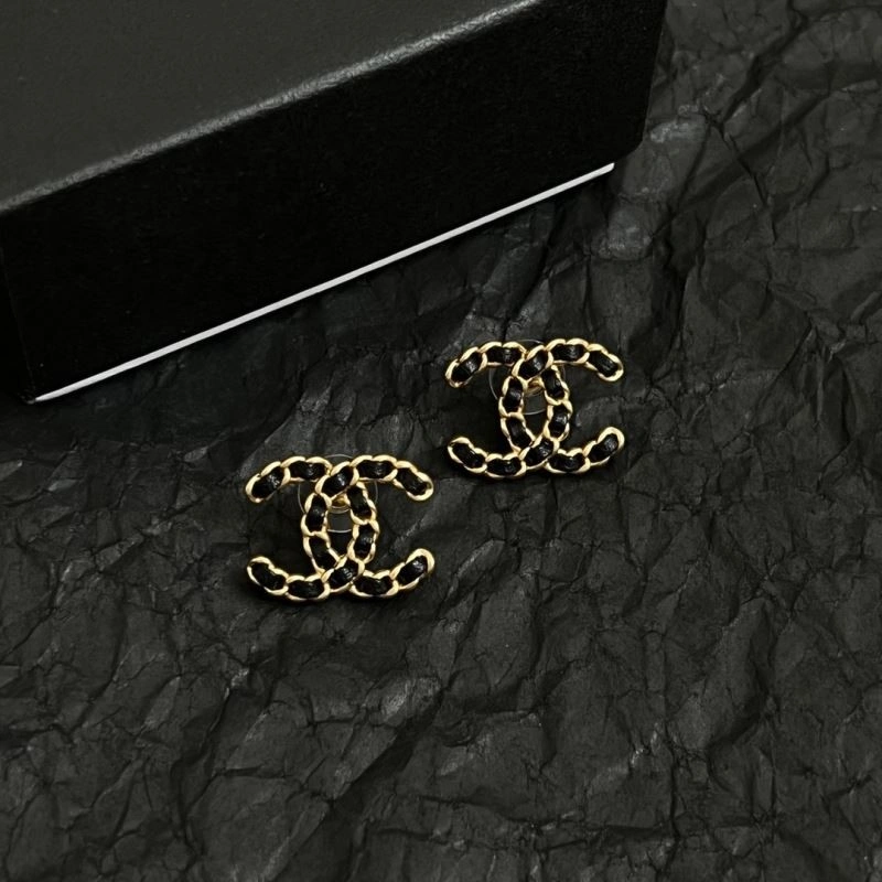Stylish Chanel Earrings 224878