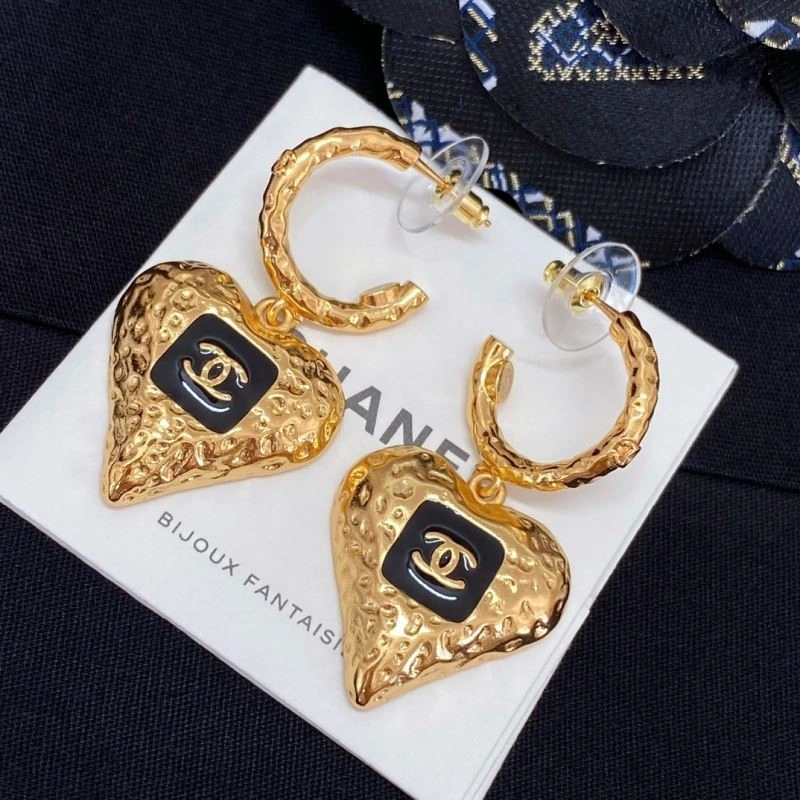 Affordable Chanel Earrings 224985