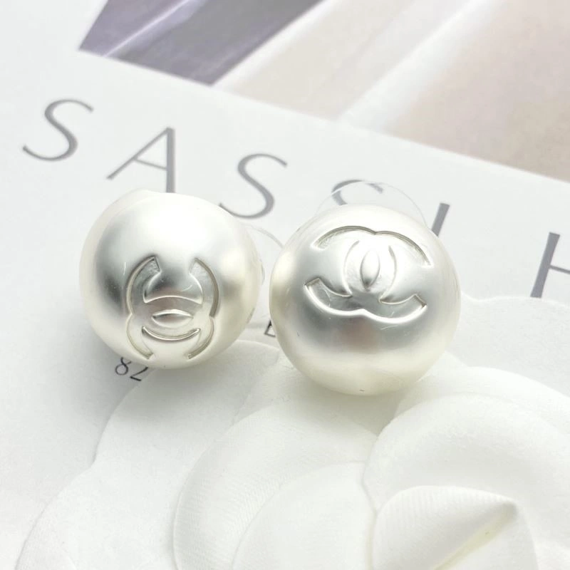 Chanel Earrings SmoothTexture 224864