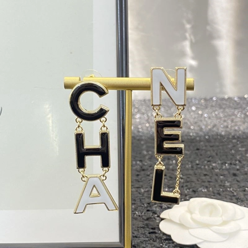 Chanel Earrings TimelessDesign 224863