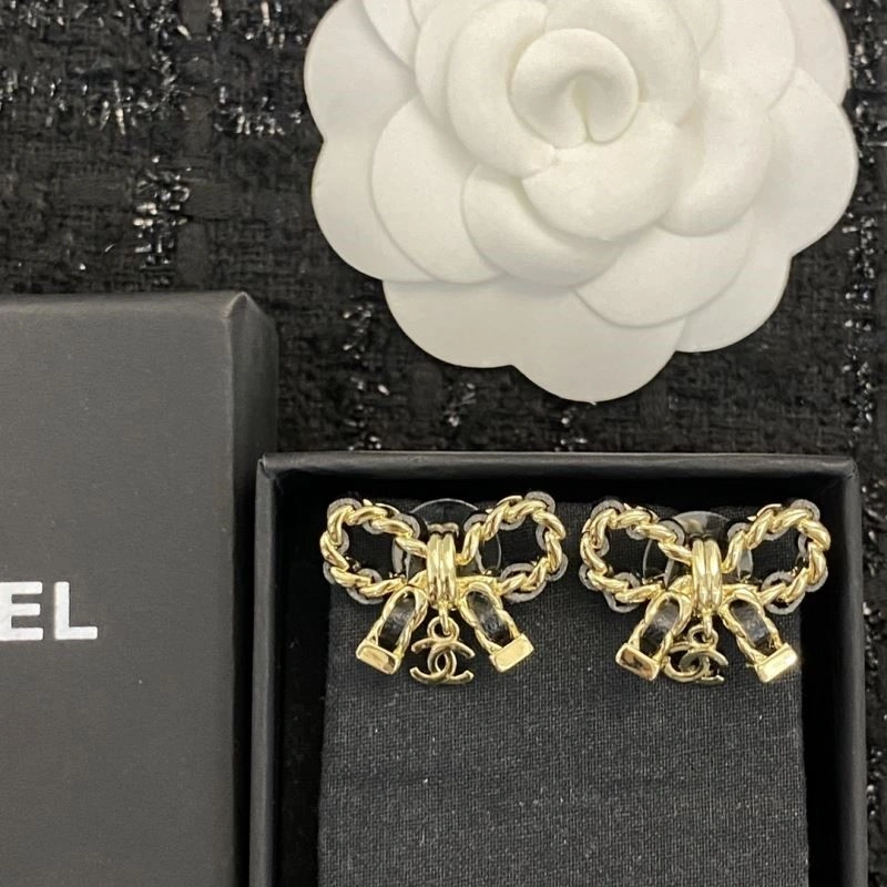 Cozy Chanel Earrings 224857