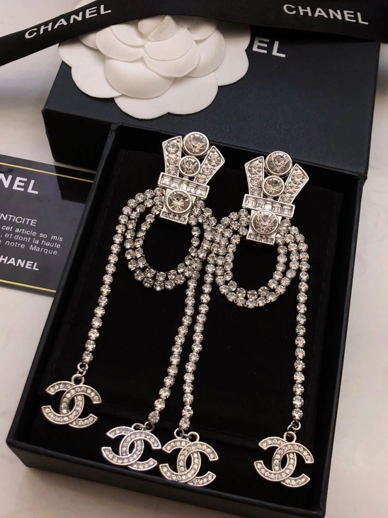 Chanel Earrings Breathable 224854