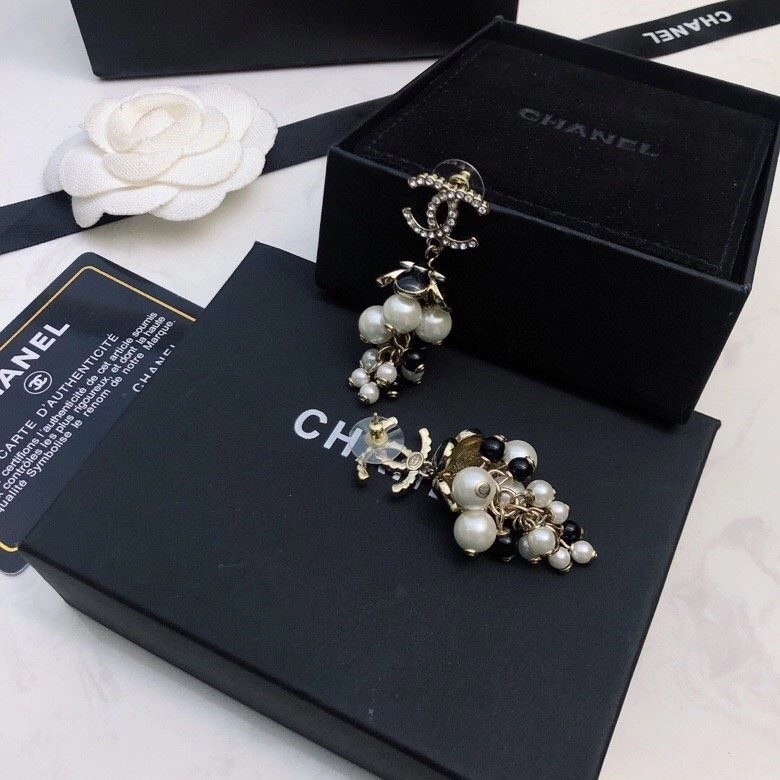 Chanel Earrings SportInspired 224842