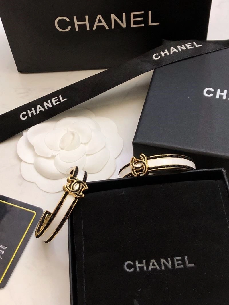 Chanel Earrings Reliable 224848