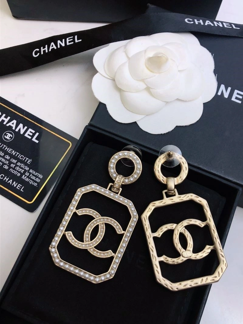 Cozy Chanel Earrings 224846