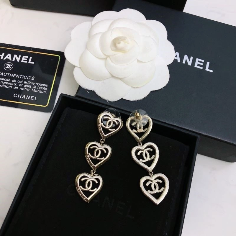 Chanel Earrings Breathable 224838