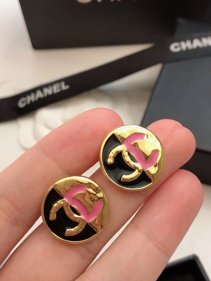 Affordable Chanel Earrings 224824