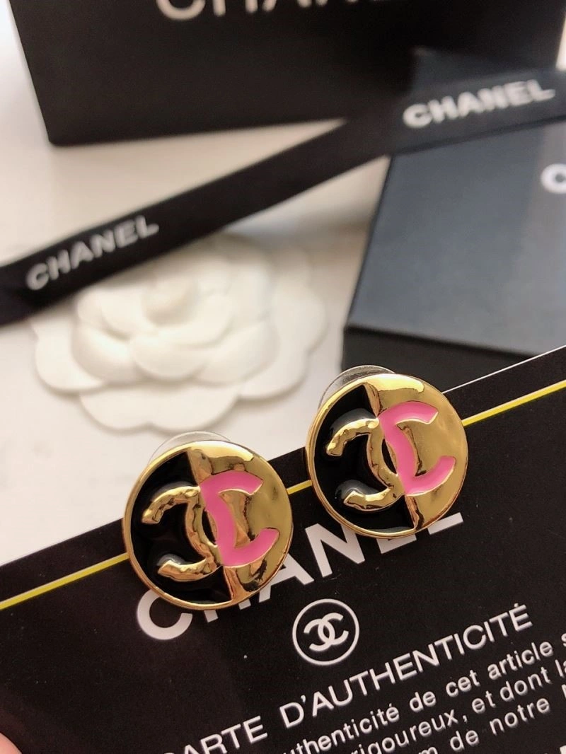 Affordable Chanel Earrings 224824