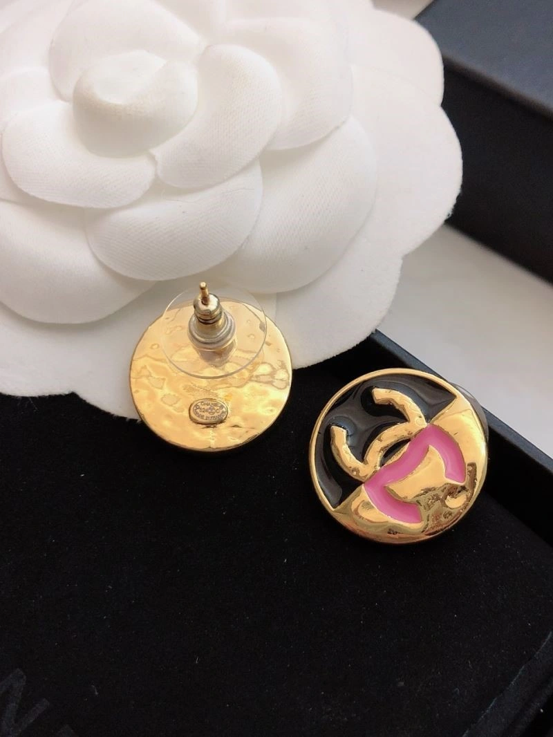 Affordable Chanel Earrings 224824