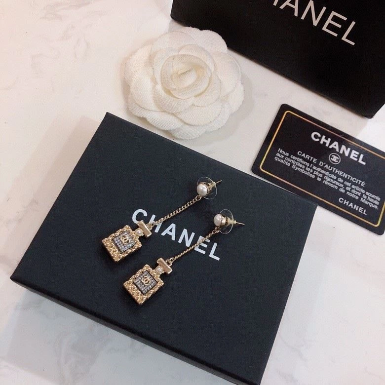 Chanel Earrings Attractive 224828