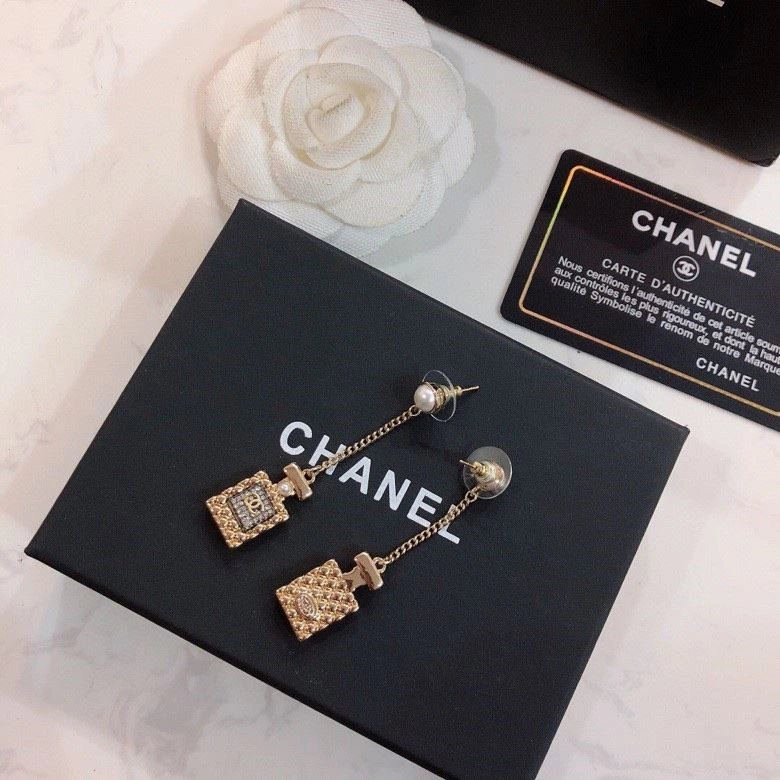 Chanel Earrings Attractive 224828