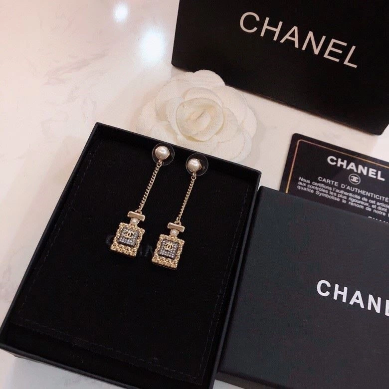 Chanel Earrings Attractive 224828