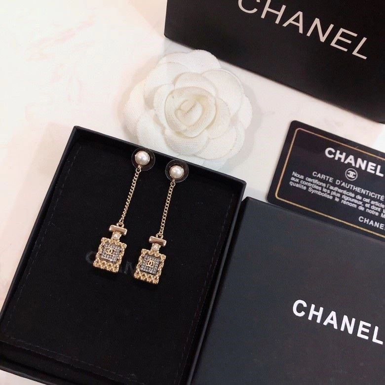 Chanel Earrings Attractive 224828