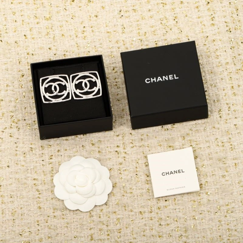 FreshLook Chanel Earrings 224812