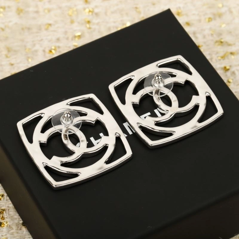 FreshLook Chanel Earrings 224812