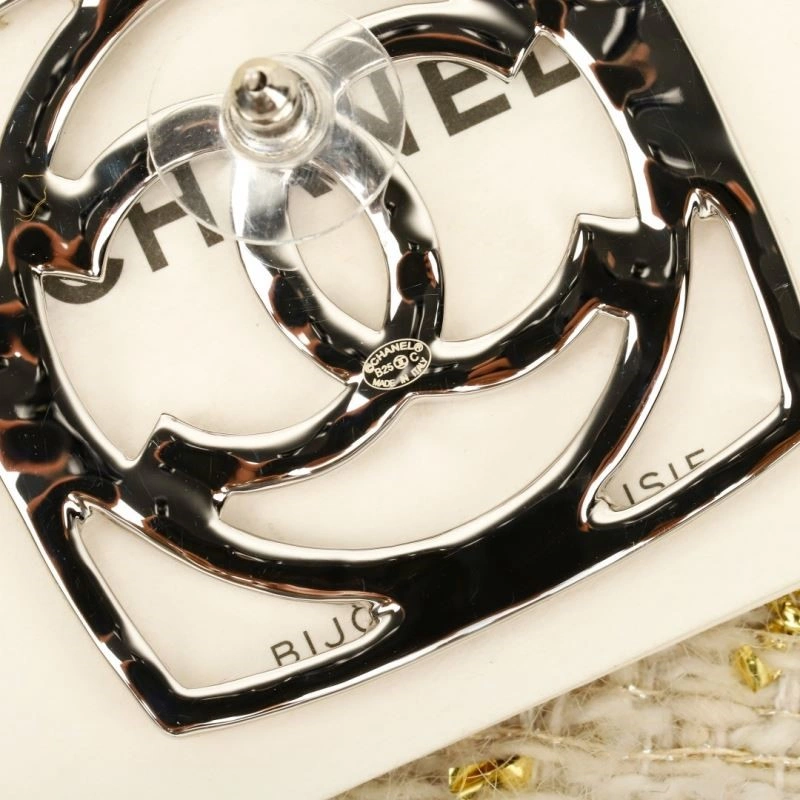 FreshLook Chanel Earrings 224812