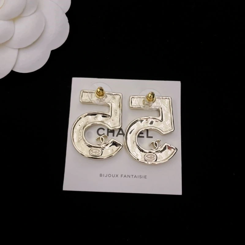 Chanel Earrings Affordable 224835