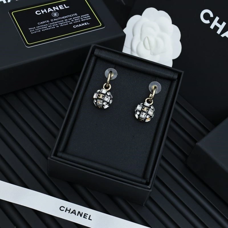 Chanel Earrings QuickDry 224820