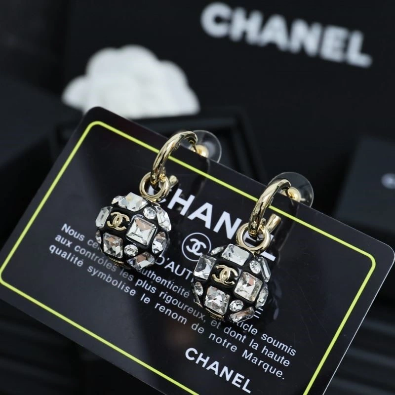 Chanel Earrings QuickDry 224820
