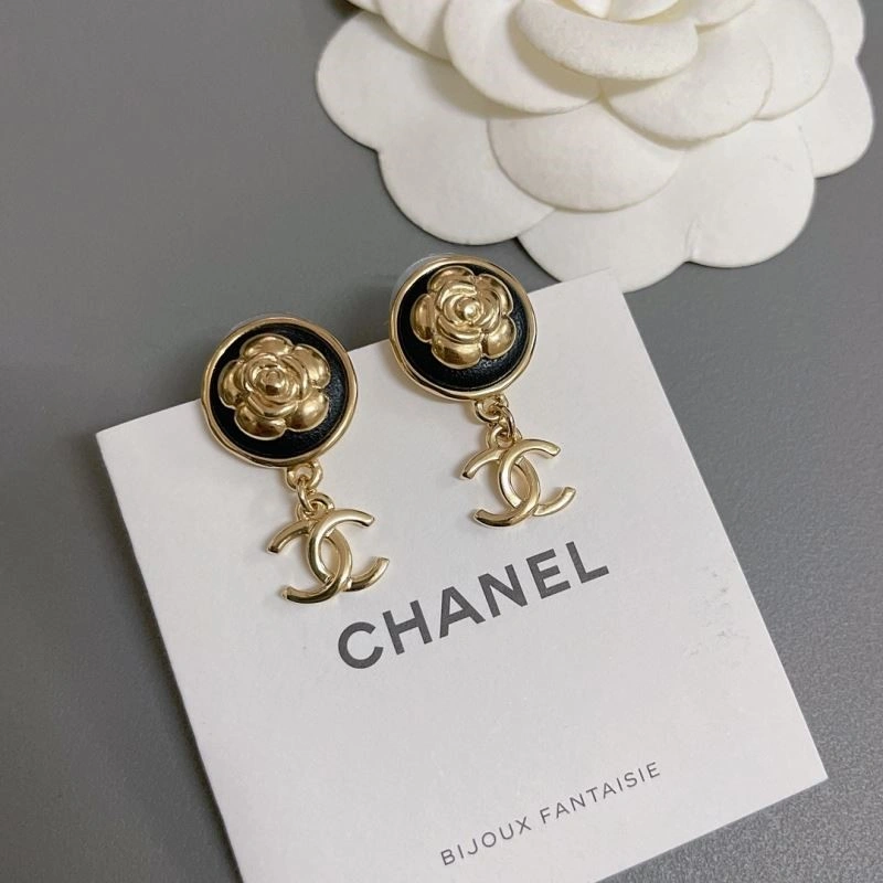 Chanel Earrings Elegant 224809
