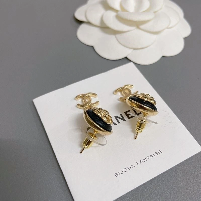 Chanel Earrings Elegant 224809